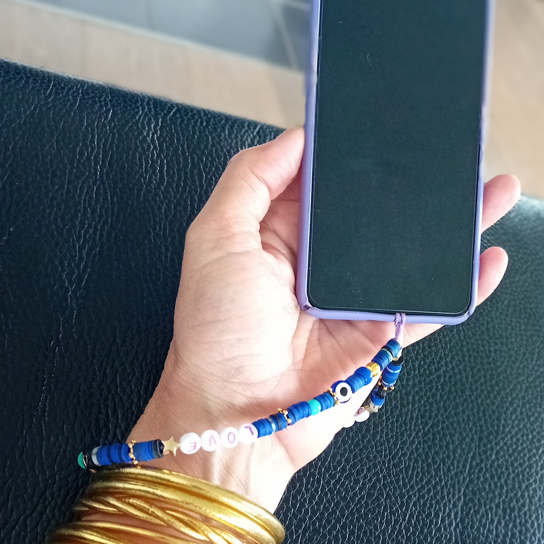 Atelier Bijoux de téléphone en perles Heishis •04 octobre