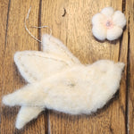 Suspension ou Broche en Laine Cardée  • 07 novembre